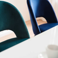 Esszimmerstühle im Retrodesign Polsterstühle 2er Set Metallfüße Samt blau